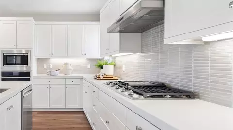 Kitchen - 27592 Prarie Way, Valencia, CA 91381 photo 4 of 5