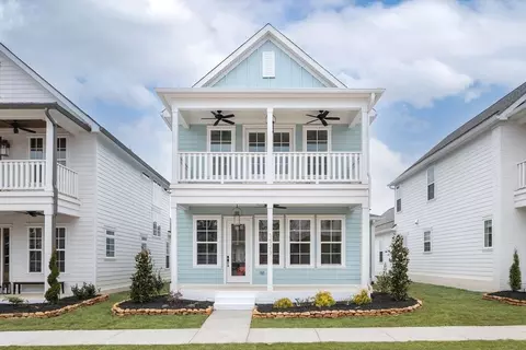 8244 Bell Mill Rd, Ooltewah, TN 37363