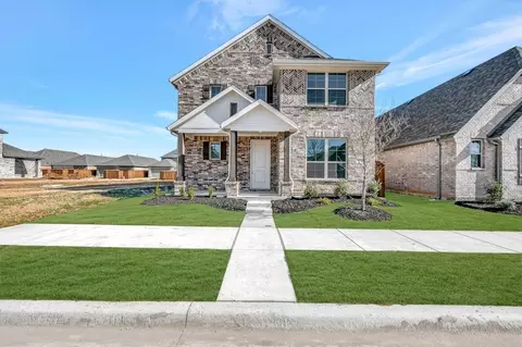 1048 Tarryhill Dr, Crowley, TX 76036