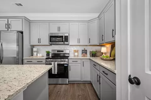 Kitchen - 520 W Foxrun #LOT 32, Springfield, TN 37172 photo 4 of 4
