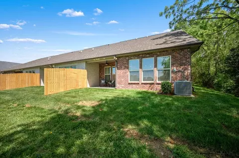 Exterior - 520 W Foxrun #LOT 32, Springfield, TN 37172 photo 8 of 10