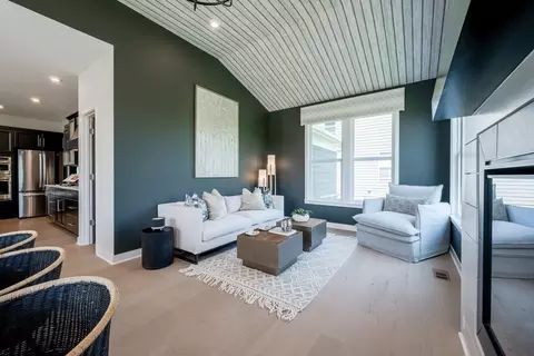 Living - 2705 Buckridge Dr, Cincinnati, OH 45233 photo 5 of 14