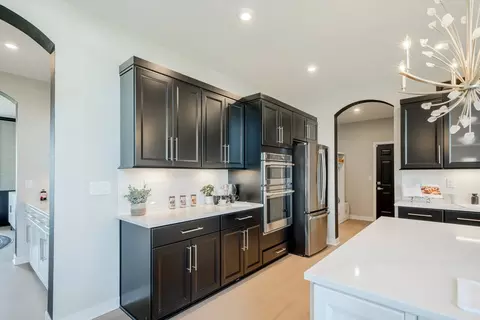Kitchen - 2705 Buckridge Dr, Cincinnati, OH 45233 photo 3 of 14