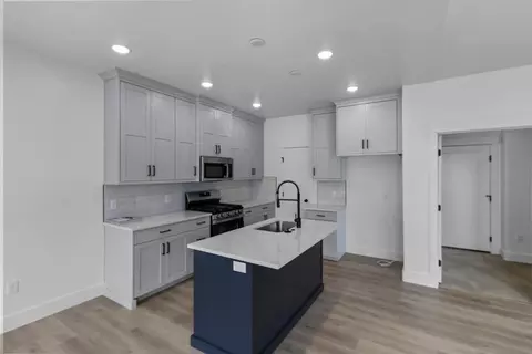 Kitchen - 594 N 275 E, Providence, UT 84332 photo 1 of 3