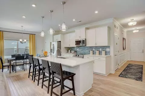 Kitchen - Quinelle Drive, Perry, GA 31069 photo 13 of 27