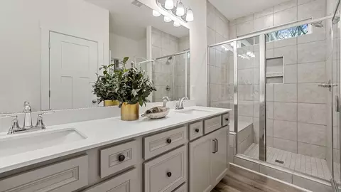 Bath - 110 Mossend St, Woodruff, SC 29388 photo 1 of 7