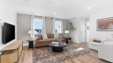 Entry Way - 110 Mossend St, Woodruff, SC 29388 photo 4 of 4