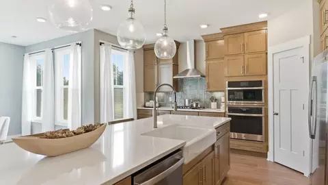 Kitchen - 110 Mossend St, Woodruff, SC 29388 photo 8 of 9
