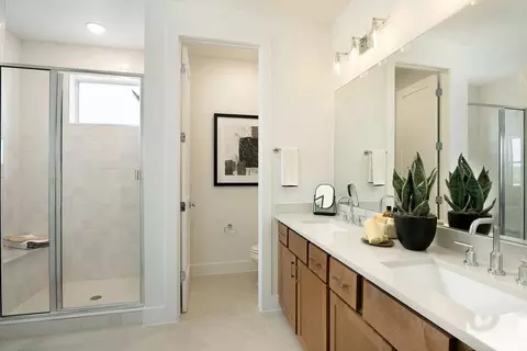 Bath - 1402 Rambling Rose Rd, Austin, TX 78745 photo 1 of 2