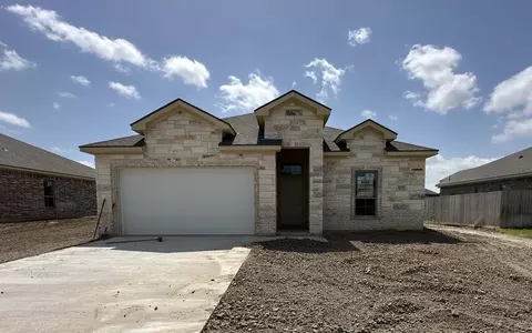 409 Magnolia, Troy, TX 76579