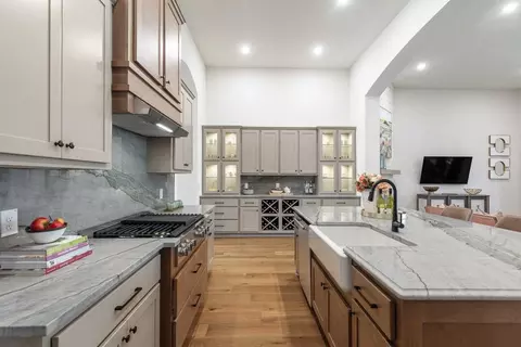 Kitchen - 317 Vale Run, Kyle, TX 78640 photo 4 of 6