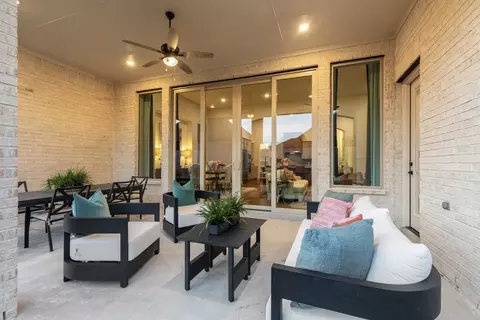 Exterior - 317 Vale Run, Kyle, TX 78640 photo 4 of 9