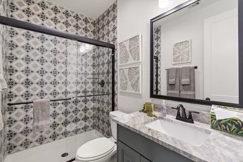 Bath - 15331 Le Reve Ln, Conroe, TX 77302 photo 5 of 5