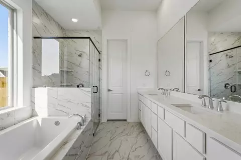 Bath - 299 Sierra Stream Ln, Conroe, TX 77304 photo 1 of 4