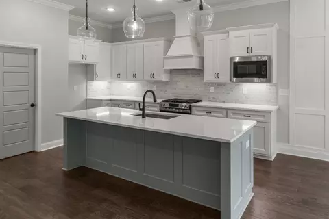 Kitchen - 200 Midvale Cir, Harvest, AL 35749 photo 1 of 7