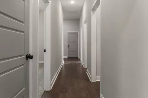 Entry Way - 200 Midvale Cir, Harvest, AL 35749 photo 4 of 7
