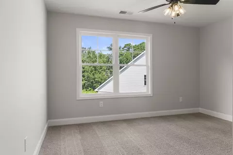 Bedroom - 200 Midvale Cir, Harvest, AL 35749 photo 5 of 6