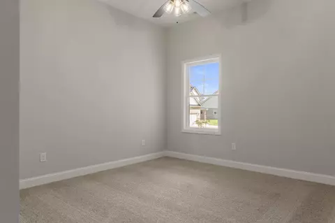 Bedroom - 200 Midvale Cir, Harvest, AL 35749 photo 3 of 6