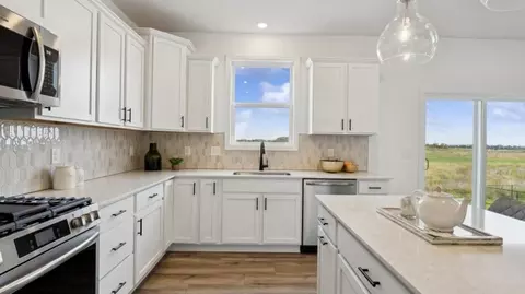 Kitchen - 23129 Hazel Ln, Rogers, MN 55374 photo 3 of 6