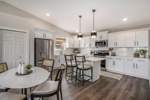 Kitchen - Valley View Court, Marshall, MI 49068 photo 1 of 10