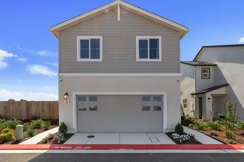 Exterior - 484 Anthology St, Turlock, CA 95380 photo 3 of 7