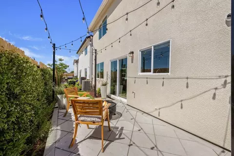 Exterior - 484 Anthology St, Turlock, CA 95380 photo 4 of 7