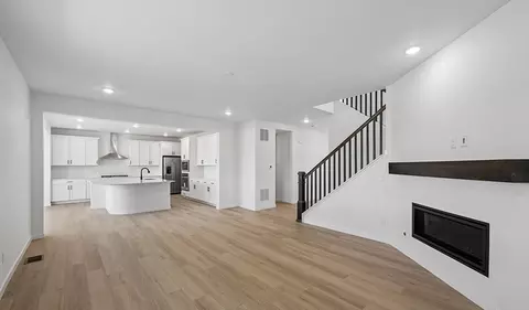 Living - 25294 E Warren Pl, Aurora, CO 80018 photo 2 of 3