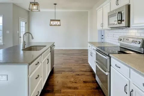Kitchen - 1650 Yankeeland Ave, Frederick, MD 21702 photo 24 of 36