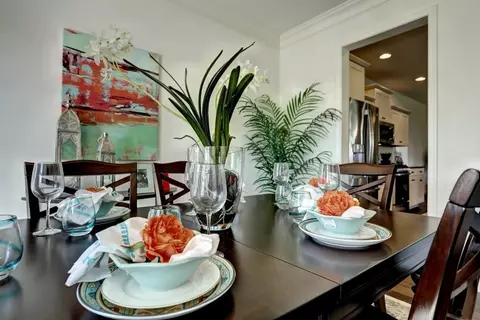 Dining - 1650 Yankeeland Ave, Frederick, MD 21702 photo 12 of 17