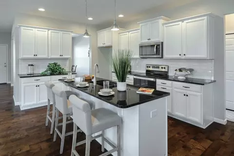 Kitchen - 1650 Yankeeland Ave, Frederick, MD 21702 photo 15 of 36