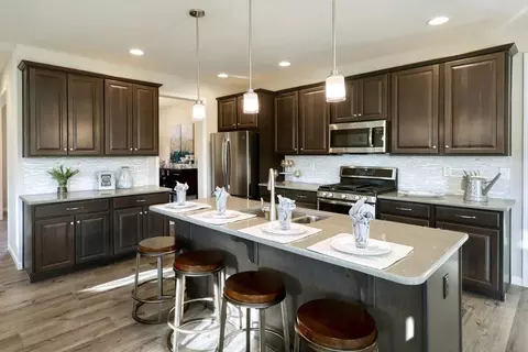 Kitchen - 1650 Yankeeland Ave, Frederick, MD 21702 photo 28 of 36
