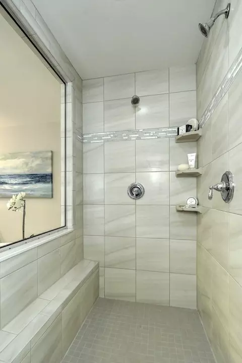 Bath - 1650 Yankeeland Ave, Frederick, MD 21702 photo 13 of 37