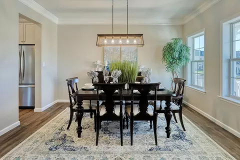 Dining - 1650 Yankeeland Ave, Frederick, MD 21702 photo 10 of 17