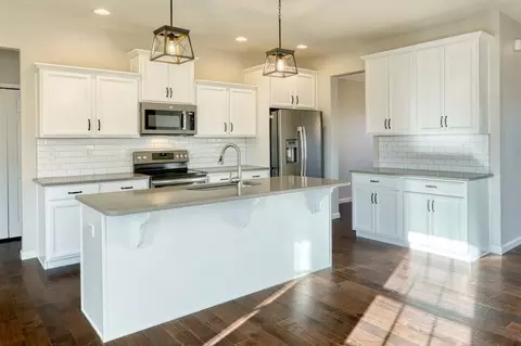 Kitchen - 1650 Yankeeland Ave, Frederick, MD 21702 photo 2 of 36