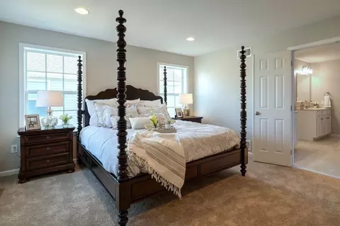 Bedroom - 1650 Yankeeland Ave, Frederick, MD 21702 photo 7 of 17