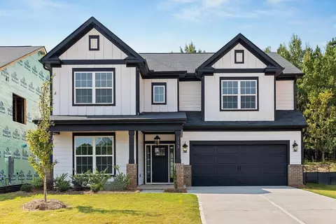 Exterior - 207 Haze Gray Pl, Inman, SC 29349 photo 5 of 18
