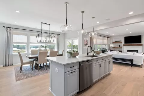 Kitchen - 207 Haze Gray Pl, Inman, SC 29349 photo 3 of 8