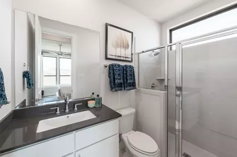 Bath - 4255 Hollow Wind Way, Spring, TX 77386 photo 3 of 5