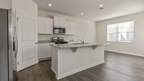 5475 Cypress Cir, South Fulton, GA 30349