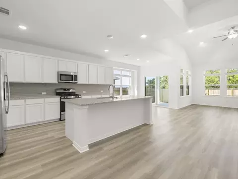 156 Wagon Spoke Way, Liberty Hill, TX 78642