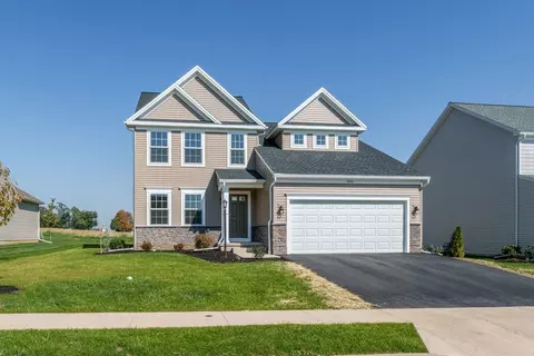 905 Fairfield Ln, Shippensburg, PA 17257