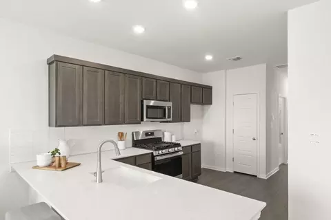 1612 Esplanade Pkwy, San Marcos, TX 78666