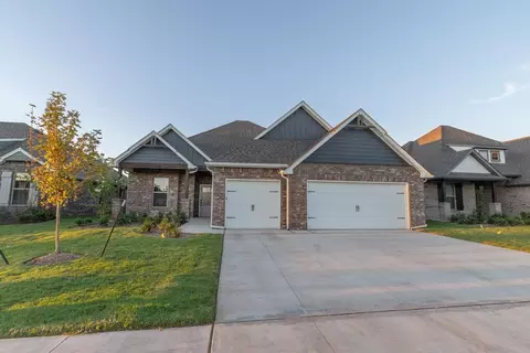 2900 E Northampton St, Broken Arrow, OK 74014