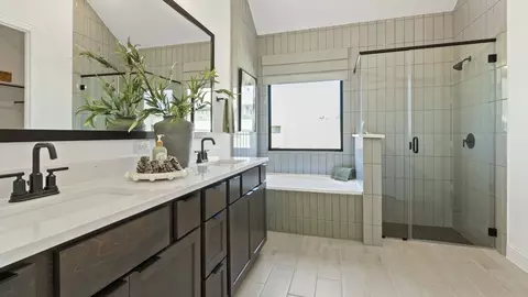 Bath - 305 Box Elder Ct, Waller, TX 77484 photo 1 of 7