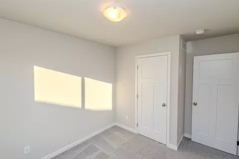 Bedroom - White Oak Ln, Granger, IA 50109 photo 2 of 3