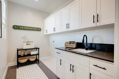 Other - 785 Peters Rd S, Madera, CA 93636 photo 1 of 12
