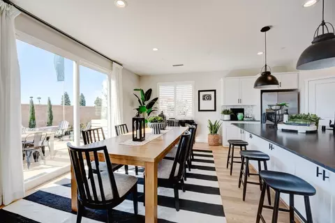 Dining - 785 Peters Rd S, Madera, CA 93636 photo 1 of 4