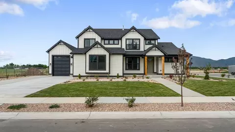 Exterior - 4325 W 3575 N, Plain City, UT 84404 photo 5 of 9