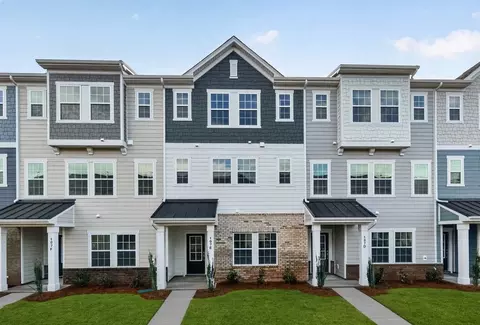 107 Nablus Trail Townhomes E, Mooresville, NC 28117
