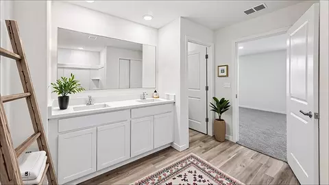Bath - 6872 SW 45th Ave, Ocala, FL 34476 photo 1 of 4